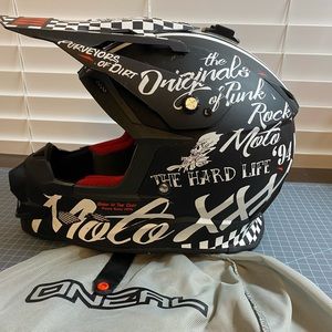 ONEAL, MOTO XXX motorcycle helmet. Size Large